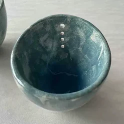 Pottery Herb Stripper Bowl, Small Handmade Resin Herb Stripper, Ceramic Herb Grinder Pill Crusher Set, Grinding is Efficient and Labor-Saving, for Guacamole, Pill Crusher, Spice