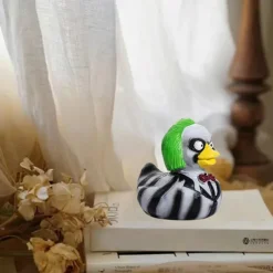 Punk Duck Goth Resin Duck, Halloween Ducks, Rock Duck, The 80's Punk Duck, Frightening Collectible Duck Figure, Dark Duck Bath Toys, Gifts, Collectibles, Decorations