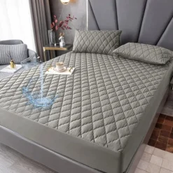 Queen Full King Protective Bed Cover Waterproof Mattress Protector Quilted Fitted Mattress Pad Bed Protector Elastic Band Suitable for All Seasons,Embossed Design,360°Coverage,Deep Pocket