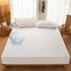 Queen Full King Protective Bed Cover Waterproof Mattress Protector Quilted Fitted Mattress Pad Bed Protector Elastic Band Suitable for All Seasons,Embossed Design,360°Coverage,Deep Pocket