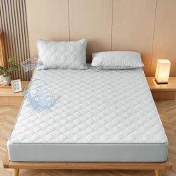Queen Full King Protective Bed Cover Waterproof Mattress Protector Quilted Fitted Mattress Pad Bed Protector Mattress Cover with Elastic Band Thickened Urine-Proof
