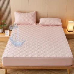 Queen Full King Protective Bed Cover Waterproof Mattress Protector Quilted Fitted Mattress Pad Bed Protector Mattress Cover with Elastic Band Thickened Urine-Proof