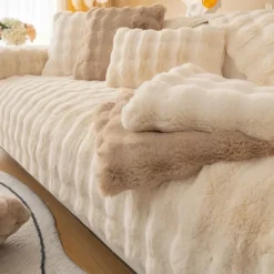 Rabbit Plush Mesh Red Sofa Cushion, Winter Thickened Plush Cushion, Non Slip Leather Sofa Cover, Cloth Towel