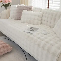 Rabbit Plush Mesh Red Sofa Cushion, Winter Thickened Plush Cushion, Non Slip Leather Sofa Cover, Cloth Towel
