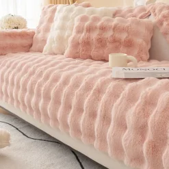 Rabbit Plush Mesh Red Sofa Cushion, Winter Thickened Plush Cushion, Non Slip Leather Sofa Cover, Cloth Towel