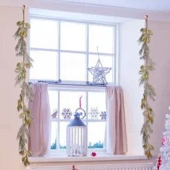 Red Berry Garland Christmas Decoration - Artificial Red Berry Garland with Bendable Stems for Holiday Fireplace Stairs Table Decorations