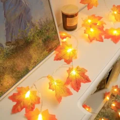Red Maple Leaf USB String Lights Halloween Thanksgiving and Fall Decorations for Home Party and Autumn Atmosphere Decoration