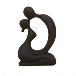 Resin Couple Kissing Statue, Artistic Craft for Home Living Room Office Cafe Decor, Versatile Indoor & Outdoor Tabletop Entrance Ornament Valentine's Day