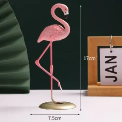 Resin Flamingo Ornaments Flamingo Statue Bird Figurine Animal Sculpture Tabletop Decoration for Home Garden Table Decor
