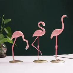 Resin Flamingo Ornaments Flamingo Statue Bird Figurine Animal Sculpture Tabletop Decoration for Home Garden Table Decor