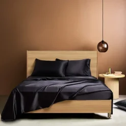 Satin Imitation Silk Bedding Four-piece Set Bed Sheet Bed Cover Pillowcase Combination Sheet Set