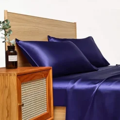 Satin Imitation Silk Bedding Four-piece Set Bed Sheet Bed Cover Pillowcase Combination Sheet Set