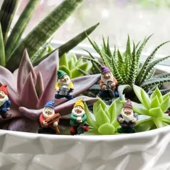 Set of Seven Dwarf Figurines - Home and Garden Décor, Perfect for Pot Decoration, Resin Craftsmanship Collection
