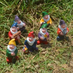 Set of Seven Dwarf Figurines - Home and Garden Décor, Perfect for Pot Decoration, Resin Craftsmanship Collection