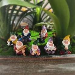 Set of Seven Dwarf Figurines - Home and Garden Décor, Perfect for Pot Decoration, Resin Craftsmanship Collection