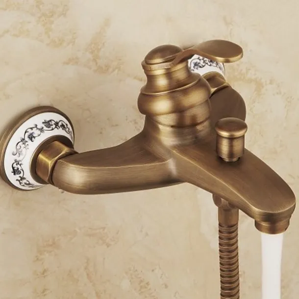 Shower Faucet / Rainfall Shower Head System Set - Handshower Included pullout Vintage Style / Country Antique Brass / Electroplated Mount Outside Ceramic Valve Bath Shower Mixer Taps / Single Handle