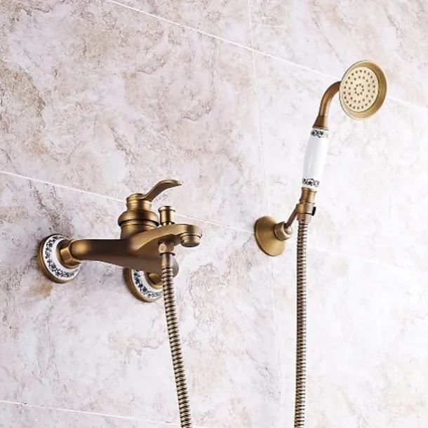 Shower Faucet / Rainfall Shower Head System Set - Handshower Included pullout Vintage Style / Country Antique Brass / Electroplated Mount Outside Ceramic Valve Bath Shower Mixer Taps / Single Handle
