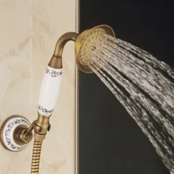 Shower Faucet Set - Handshower Included pullout Waterfall Vintage Style / Country Antique Brass Mount Outside Ceramic Valve Bath Shower Mixer Taps