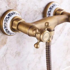 Shower Faucet Set - Handshower Included pullout Vintage Style / Country Antique Brass Mount Outside Ceramic Valve Bath Shower Mixer Taps / Two Handles One Hole