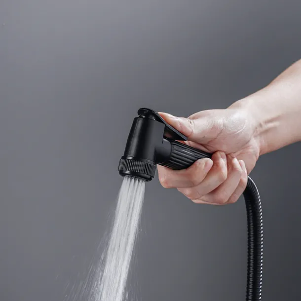 Shower Faucet,Rainfall Shower Head System Mixer valve Set - Handshower Included pullout Rainfall Shower Contemporary Antique Painted Finishes Mount Inside Ceramic Valve Bath Shower