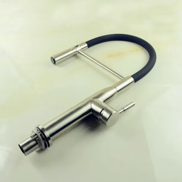 Single Handle Kitchen Faucet,One Hole Nickel Brushed Pull-out/Pull-down Rotatable Vessel Stainless Steel Contemporary Kitchen Taps with Cold and Hot Water