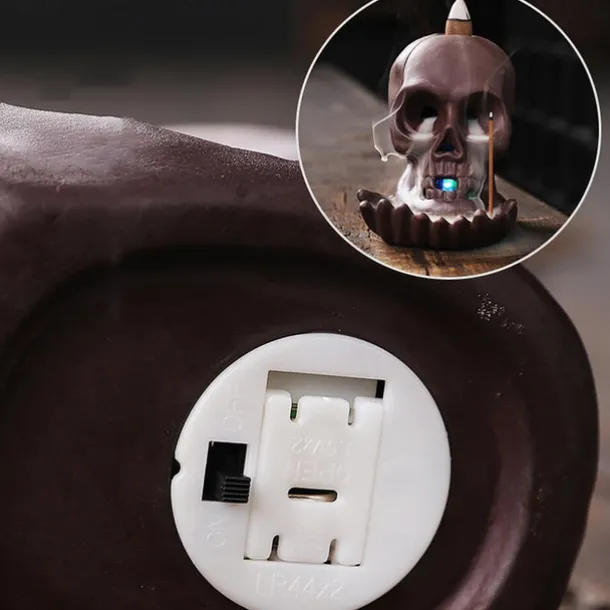 Skull Incense Burner Holder, Reflux Cascade, Ceramic, LED, Unique, Incense Burner, Skull Burner for Halloween, Aromatherapy, Yoga, Home Decor