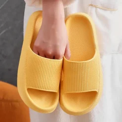 Slippers for Women Women Platform Slippers Summer Beach Eva Soft Sole Slide Sandals Leisure Men Ladies Indoor Bathroom Anti-Slip Shoes Slippers