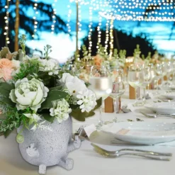 Smiling Plant Pot with Middle Fingers Up,Resin Plastic Ornaments Flower Pot, Planting Containers, Novelty Interesting Decorations, for Home Indoor Window, Desktop, Outdoor Patio Yard