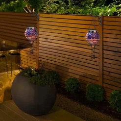 Solar Hot Air Balloon Lantern Christmas Outdoor Decoration Colorful Landscape for Holidays Party Weather-proof