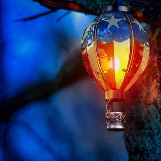 Solar Hot Air Balloon Lantern Christmas Outdoor Decoration Colorful Landscape for Holidays Party Weather-proof