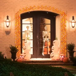 Solar Powered Artificial Maple Leaf Garland String Lights 6.5m 30LEDs Thanksgiving Halloween Autumn Leaves Decoration Outdoor Indoor Garden Patio Fireplace for Holiday Atmosphere Lighting