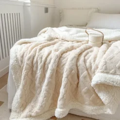 Solid Color Thickened Warm Double Layer Lamb Cashmere Jacquard Blanket Office Nap Blanket Sofa Warmer Super Soft Blankets