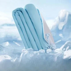 Summer Cooling Blanket, Breathable Comfortable Cooling Blanket, Soft Throw Blanket for Home Office, Comfy Bedding, Bedroom Accessories Gift for Summer, Gifts for Men Women