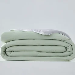 Summer Cooling Blanket, Breathable Comfortable Cooling Blanket, Soft Throw Blanket for Home Office, Comfy Bedding, Bedroom Accessories Gift for Summer, Gifts for Men Women