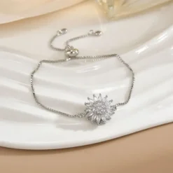 Sunflower Mood Bracelet Gift for Women, Rotatable Sunflower Charm Jewelry Gift, Dainty Gold Plated Collarbone Chain, Mother's Day Birthday Gift for Women