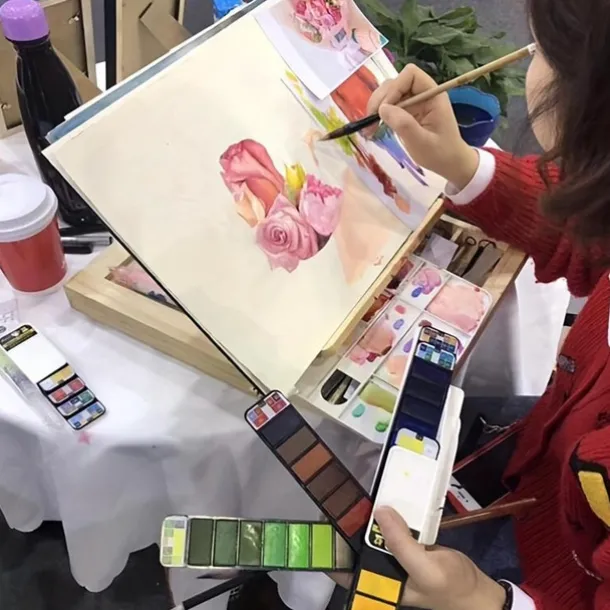 Superior 18/25/33/42 Color Solid Fan-shaped Watercolor Paint Watercolor Painting Tools Set Children's Safety Non-toxic Washable Watercolor Paint Mini Portable Travel Painting Supplies