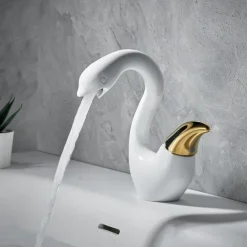 Swan Shaped Faucet Basin Mixer Tap Basin Faucet Single Handles Faucet Single Hole Bathroom Basin Faucet Mixer Tap Water Tap for Bathroom Kitchen
