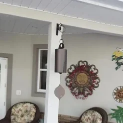 The Deep Resonance Serenity Bell, Heroic Windbell, Outdoor Wind Chime Garden Decoration, Retro Metal Leaves Wind Chime