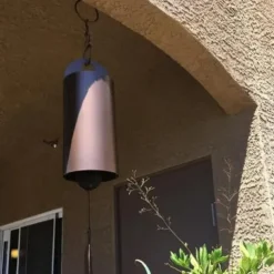 The Deep Resonance Serenity Bell, Heroic Windbell, Outdoor Wind Chime Garden Decoration, Retro Metal Leaves Wind Chime