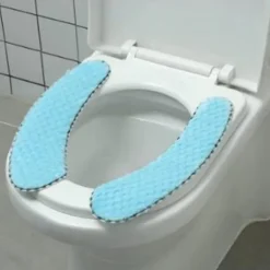 Thick Padded Toilet Seat Cover Mat Warm Plush Toilet Seat Cushion Non Slip Soft Toilet Cushion Washable Toilet Seat Warmer Mat with Self Adhesive Tape for Toilet Bathroom