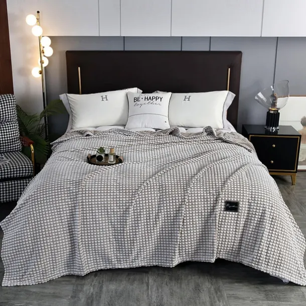 Thickened Solid Color Pineapple Checked Flannel Blanket Coral Velvet Sofa Cover Blanket Air Conditioning Blanket Nap Blanket