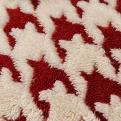 Throw Blankets for Couch and Bed,Soft Cozy Sofa Cover Blanket with Houndstooth Jacquard,Decorative Blankets and Throws, Red Warm Velvet Blanket for Wedding