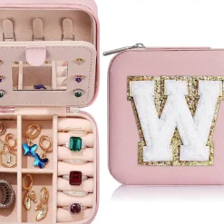Trendy Travel Jewelry Case, Personalized Gifts,Pink Travel Jewelry Box,Birthday Gifts for Women Valentine's Day Gifts for Teens Girls Initial Travel Jewelry Case