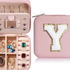Trendy Travel Jewelry Case, Personalized Gifts,Pink Travel Jewelry Box,Birthday Gifts for Women Valentine's Day Gifts for Teens Girls Initial Travel Jewelry Case