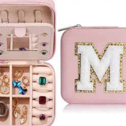 Trendy Travel Jewelry Case, Personalized Gifts,Pink Travel Jewelry Box,Birthday Gifts for Women Valentine's Day Gifts for Teens Girls Initial Travel Jewelry Case
