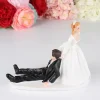 Valentine's Gift Wedding Resin Cake Topper Fashion Cake Topper Dolls Bride and Groom Resin Figurines Ornament Wedding Decor 13*10CM