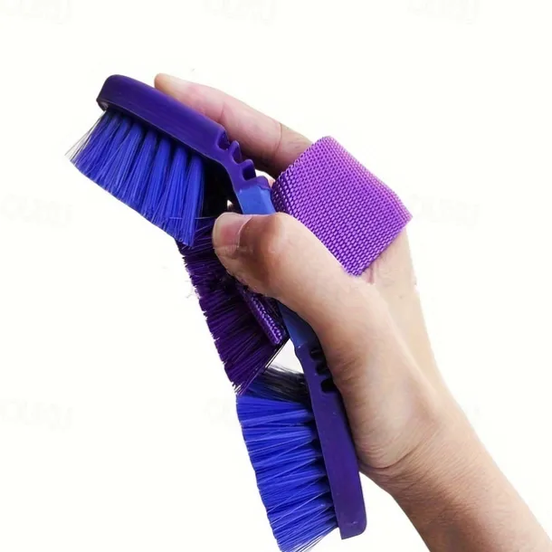 Versatile Soft Bristle Horse Brush - Bendable, Multi-Angle Grooming Tool for Horses, Cows - Ideal for Bathing and Cleaning