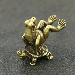 Vintage Brass Turtle & Frog Figurine - Antique-Style Solid Copper Tea Pet, Desktop Decor, Collectible Miniature Ornament