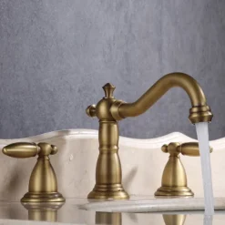 Vintage Widespread Bathroom Sink Mixer Faucet, 360 Swivel Retro Style Brass 3 Hole 2 Handle Basin Tap Deck Mounted, Washroom Basin Vessel Water Tap with Hot and Cold Hose