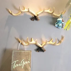 Wall Hanging American Wood Retro Antlers Decorative Hook Wall Coat Hook Clothing Store Entrance